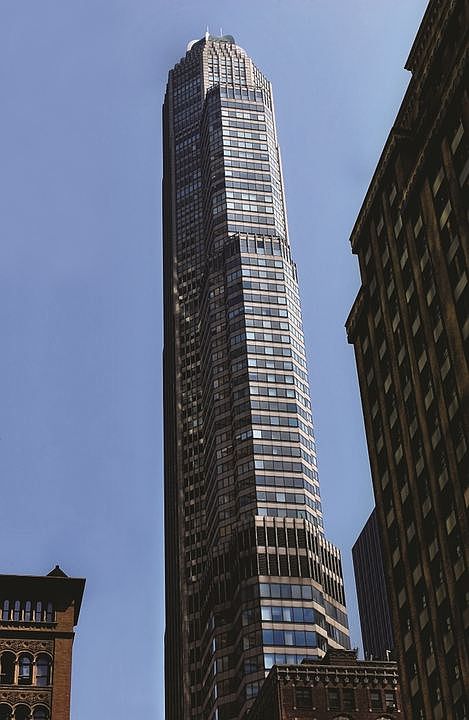 2nd image of 150-156 W 56th St APT 3907