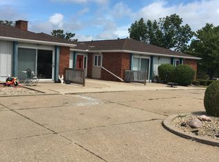 102 Boulder Dr APT C, Gridley, IL 61744