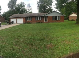 114 Thomas Drive, sikeston, MO 63801