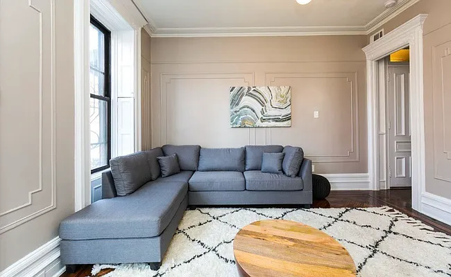 Rented by Remax Real Estate Professionals | media 27