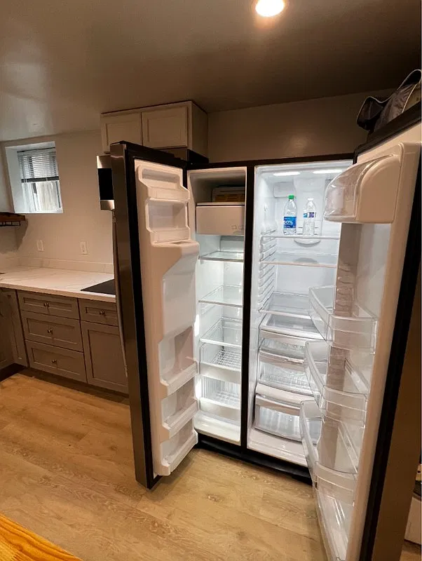 1 bed, 1.0 bath, 700 sqft, $2,200 — Photo 3