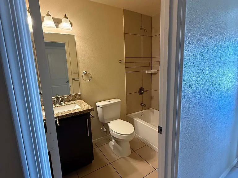 1461 N De La Vara Ave — Photo 10