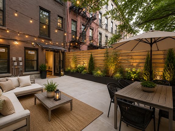 2nd image of 148 Lefferts Pl Floor 1