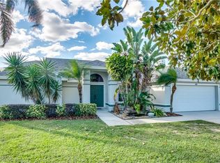 5237 Montserrat Ct, Lakeland, FL 33813