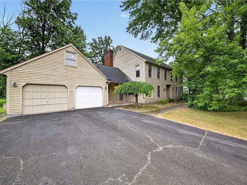 1st image of 112 Greeley Cir