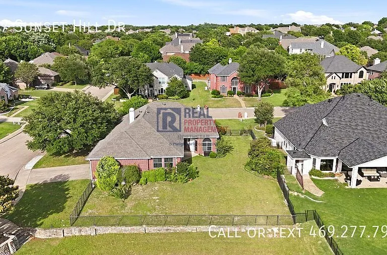 947 Sunset Hill Dr — Photo 40