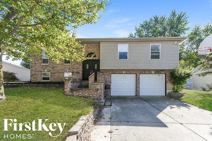 6907 Troon Way photo 1