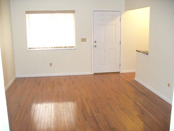 3rd image of 212 E Tompkins St
