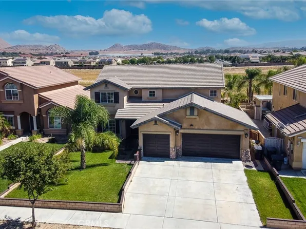 2127 Willowbrook Ln, Perris, CA 92571