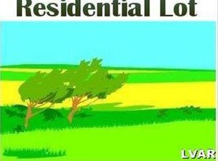 249 Bushkill Ter, Nazareth, PA 18064