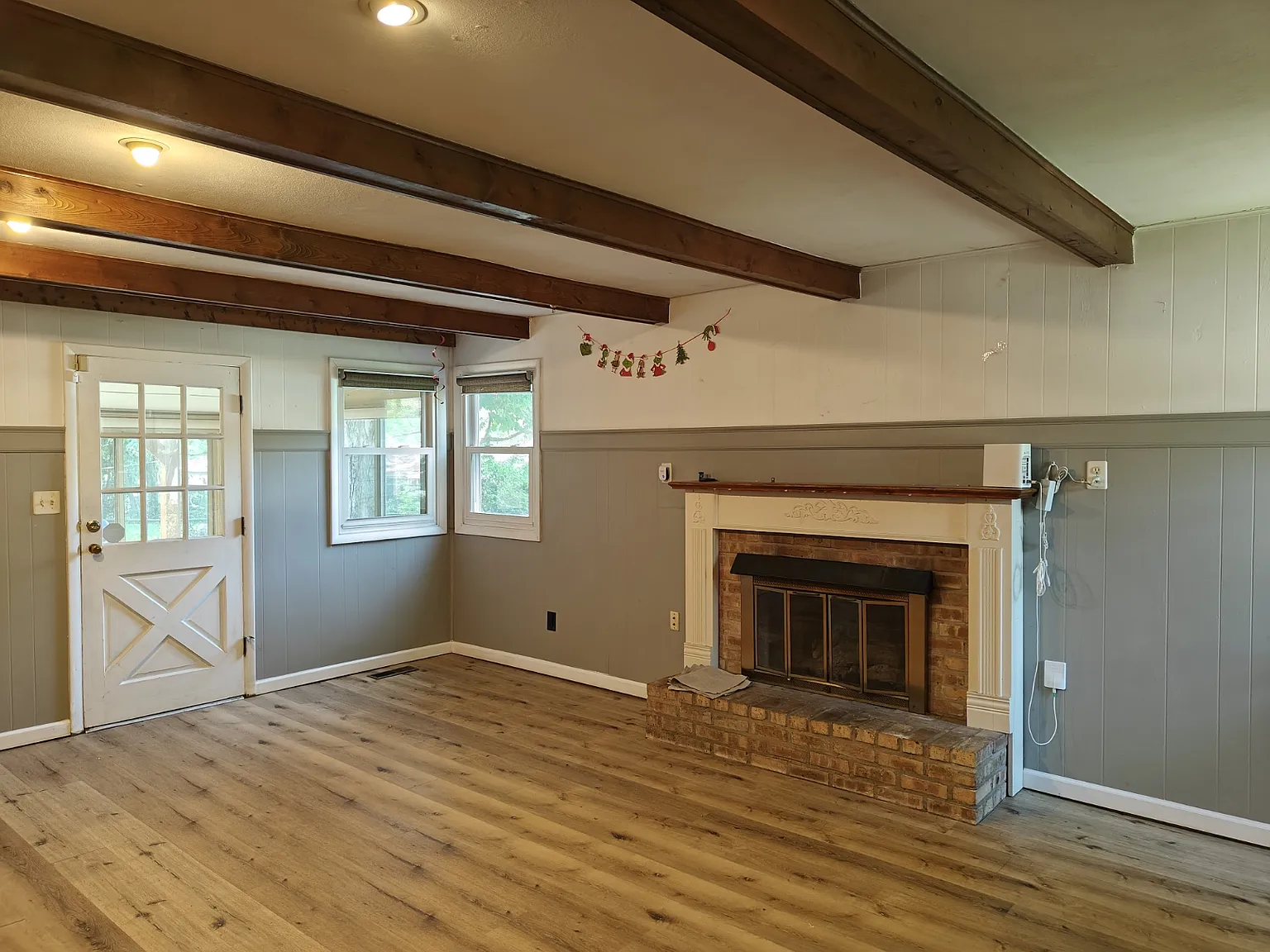 3 bed, 1.5 bath, 2464 sqft, $1,850 — Photo 4