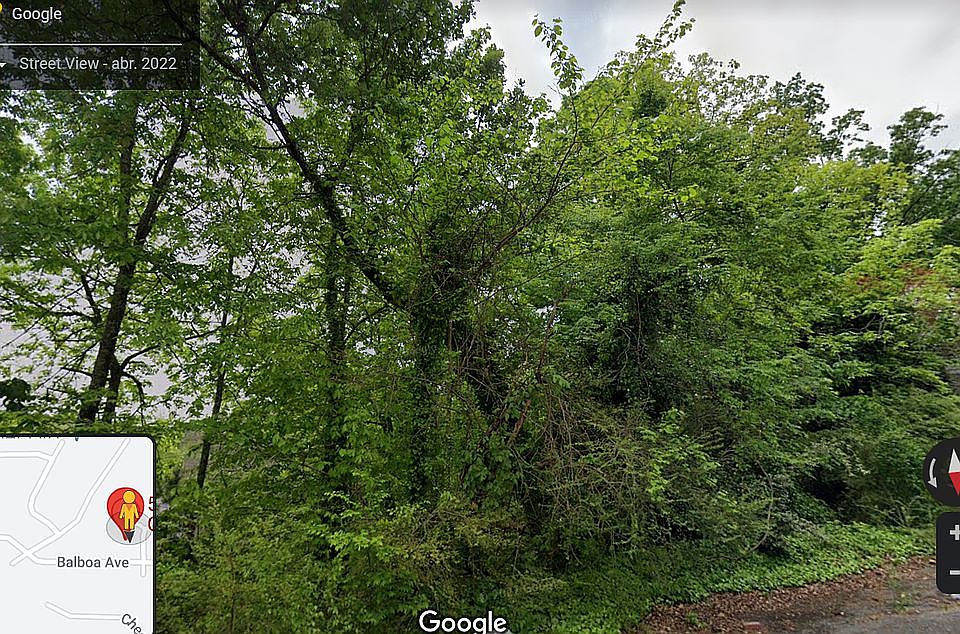 2nd image of 5407 Ponce De Leon Cir
