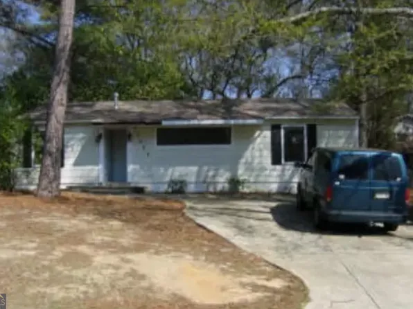 1527 Hurley Cir, Macon, GA 31206