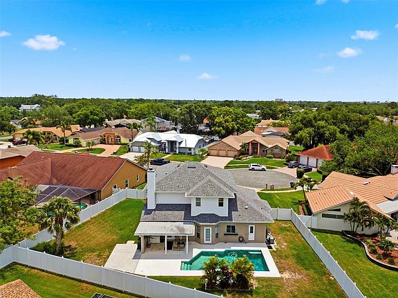 2nd image of 14263 Sunshine Ct