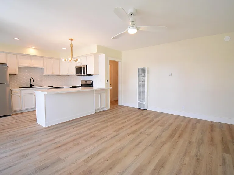 1312 S Pacific St #B — Photo 3