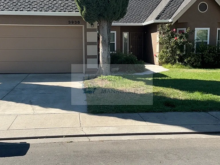 3936 Felton Way — Photo 2
