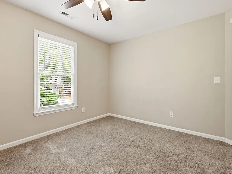 2716 Steeple Run Dr — Photo 28