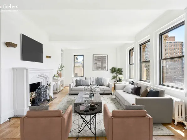25 East Ninth Street 12A image 2 of 19