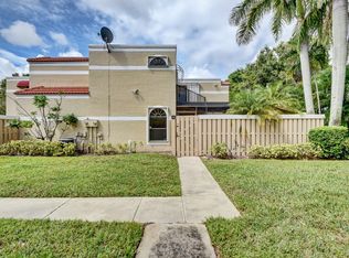 3765 Village Dr UNIT A, Delray Beach, FL 33445