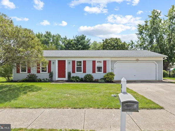 311 Partridge Dr, Lititz, PA 17543