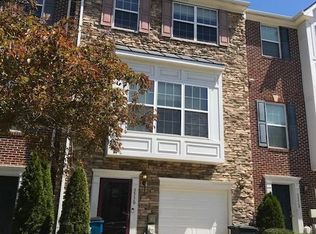 3330 Castle Ridge Cir #10, Silver Spring, MD 20904