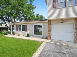 19536 S 115th Ave UNIT A, Mokena, IL 60448