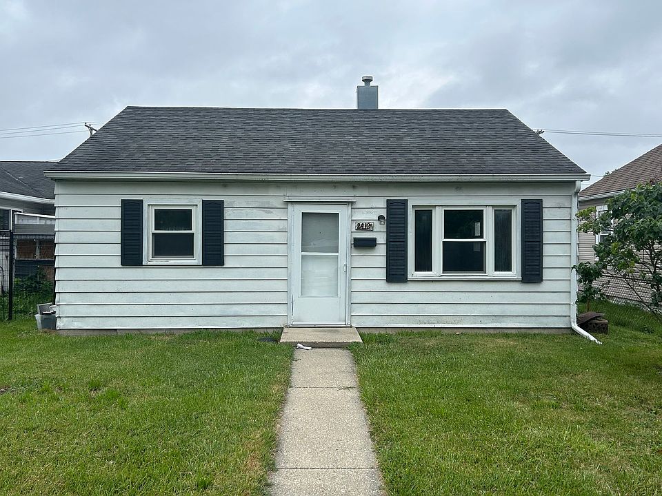 1st image of 2412 W 10th St