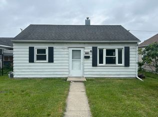2412 W 10th St, Muncie, IN 47302