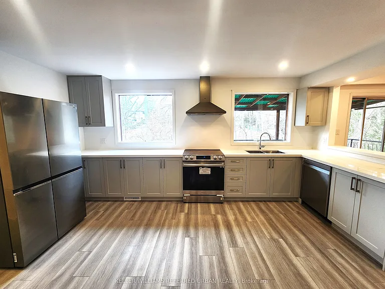 35 Shippigan Cres — Photo 12