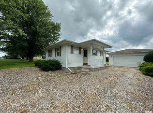 152 Starr Dr, Avon, IL 61415