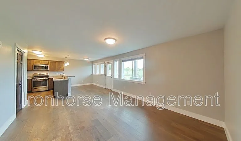 2930 Warbler Way #B — Photo 6