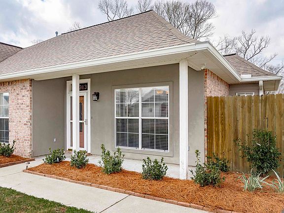 3rd image of 15313 Stone Hedge Dr