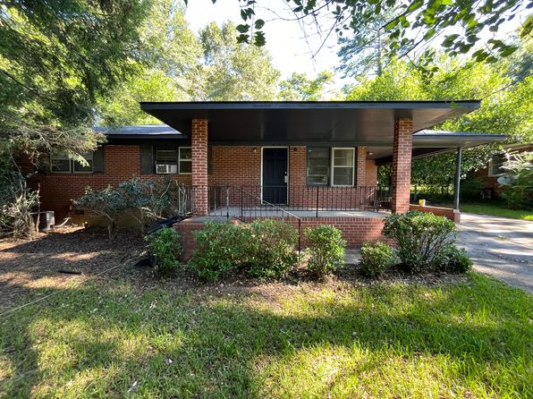 2626 Tredway Dr