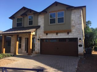 112 W Hopkins St, San Marcos, TX 78666