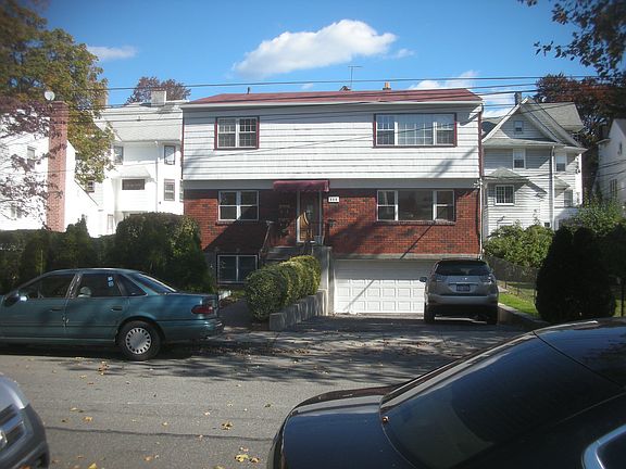 3rd image of 119 Dell Ave