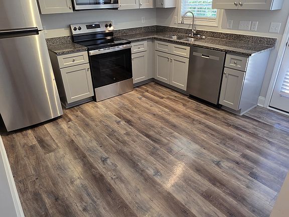 4th image of 702 N McCrary St #702