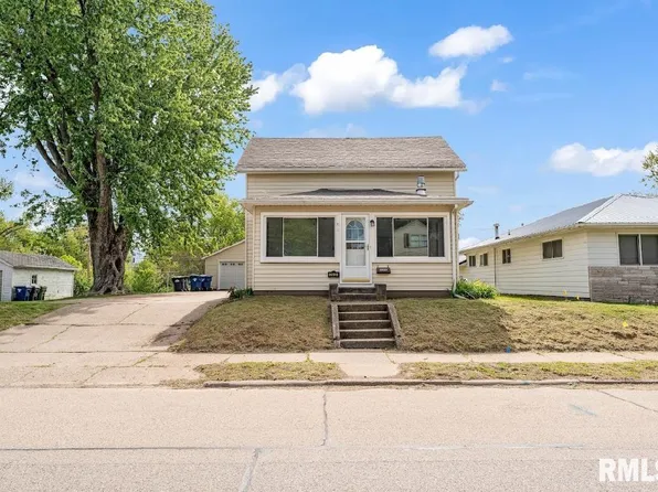 2823 N 3rd St, Clinton, IA 52732