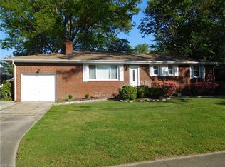 206 Faulk Rd, Norfolk, VA 23502