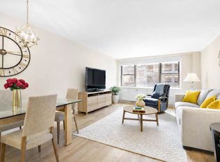 209 E 56th St APT 9E, New York, NY
