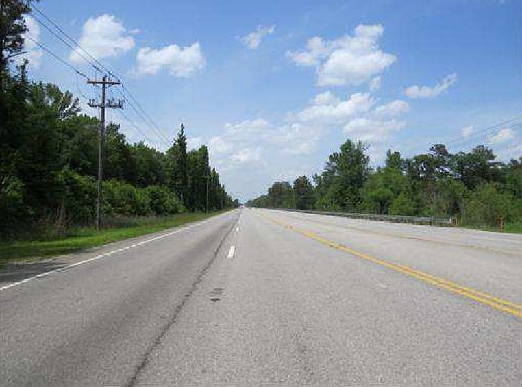 2nd image of 5198 Savannah Hwy