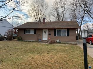 1129 Cinnamon Rd, Fort Wayne, IN 46825