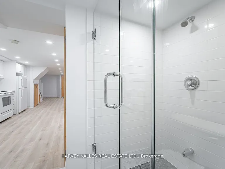 44 Browning Ave #BASEMENT — Photo 19