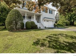 11 Herman Ave, Darien, CT 06820