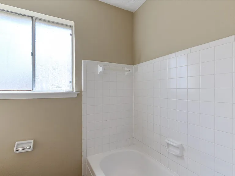 10427 Huntington Place Dr — Photo 14