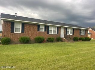 1171 Airy Grove Church Rd, Kinston, NC 28501