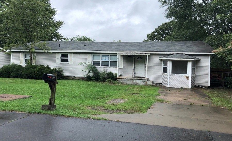 1st image of 4522 N 29th St