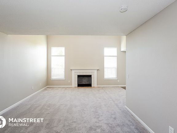4th image of 252 Woodstream Ct
