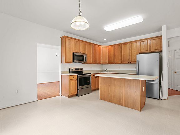 3rd image of 154 Limestone Way