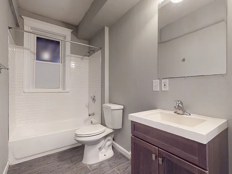Vandy House — Photo 154