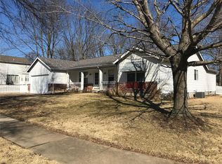 3820 Trinity Cir, Florissant, MO